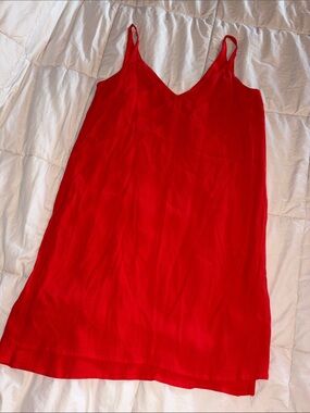 Red V-Neck Spaghetti Strap Slip Top shop petite size 4